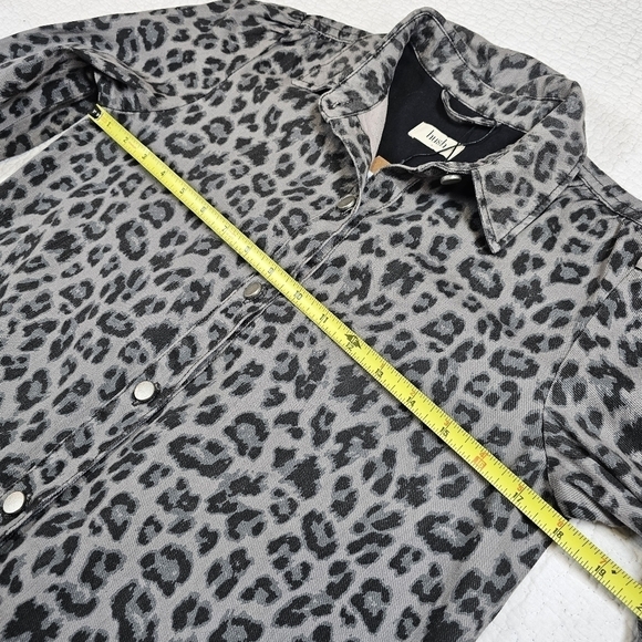 NWT Hush Gray Leopard Lexi Denim Dress Size 4 - Picture 12 of 14